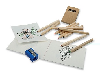 set de 10 petits crayons de couleur en bois, 1 taille-crayon et cahier POLOCK 11274